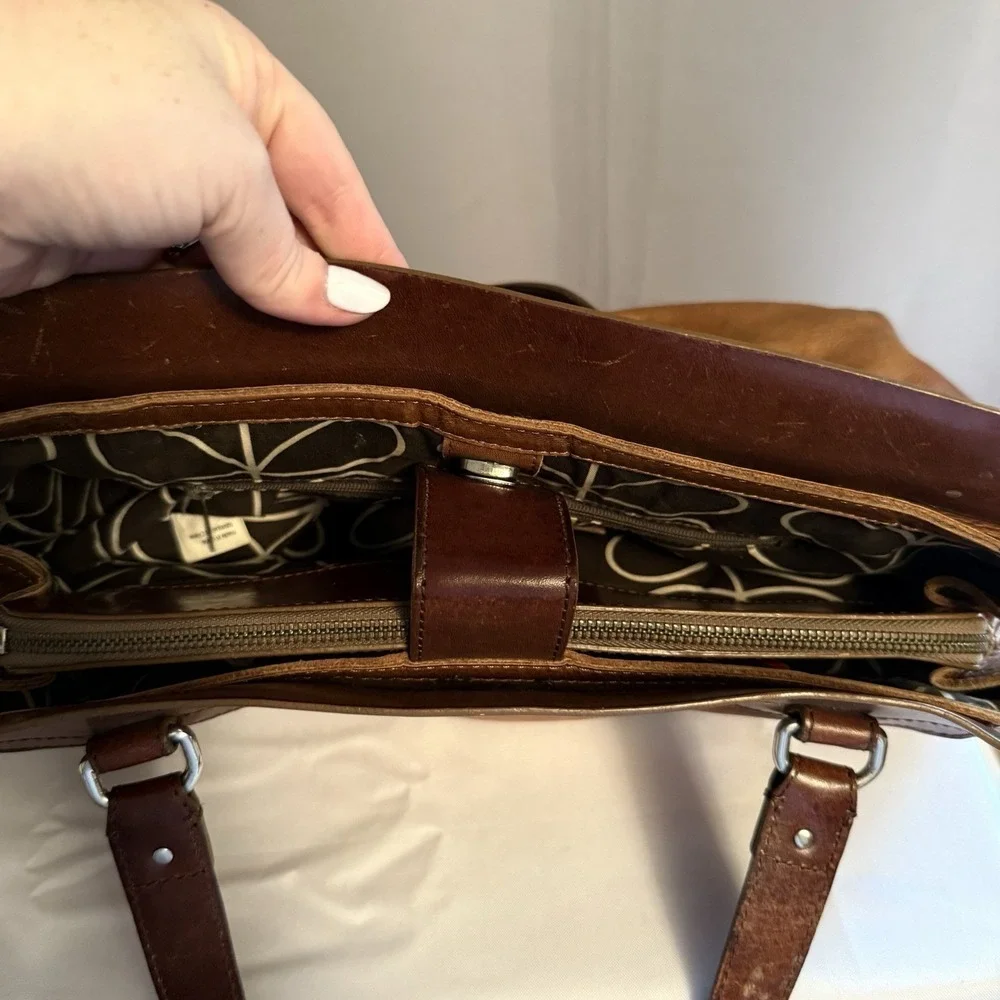 Orla Kiely Vintage Leather Shoulder Top Handle Bag Purse Brown Floral Detail